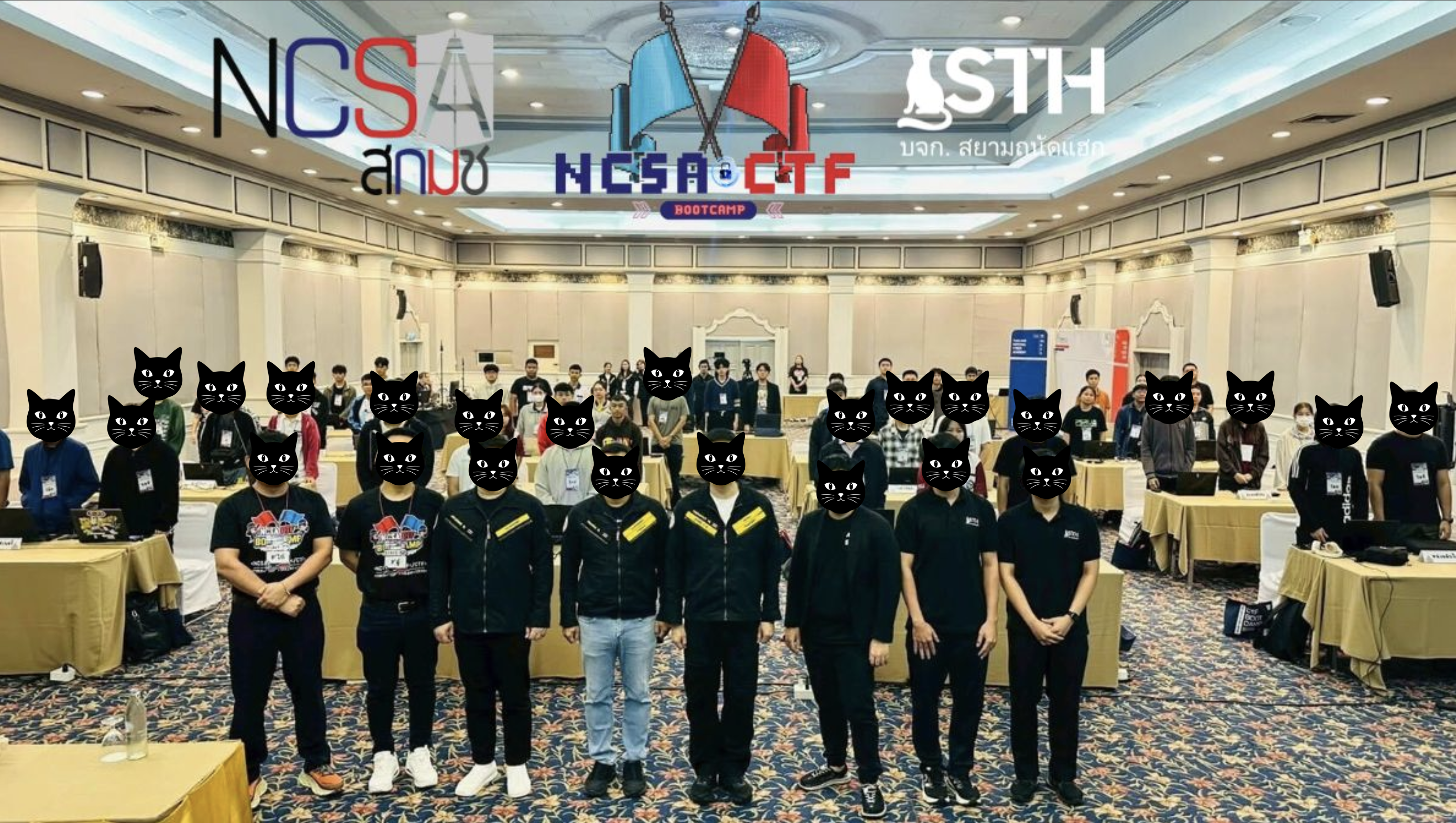 ผู้เข้าร่วม NCSA CTF Bootcamp ถ่ายภาพร่วมกับทีม STH โดยปิดบังใบหน้าด้วยภาพแมว